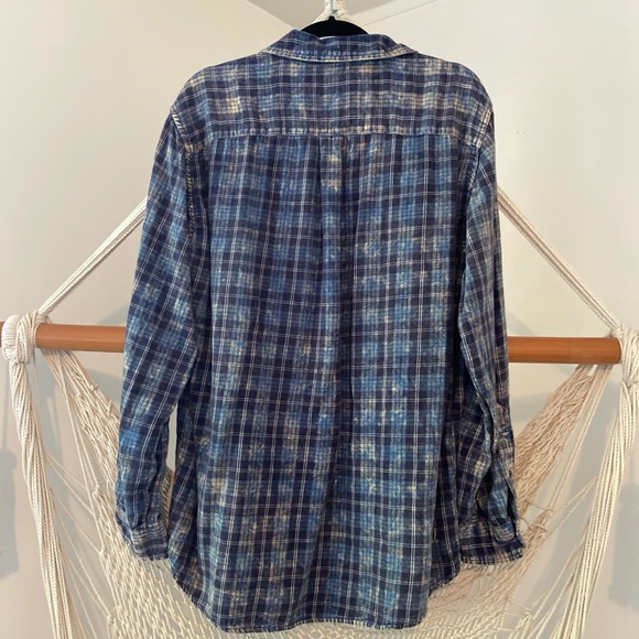 Vintage blue plaid acid tie dye flannel - Picture 2 of 4